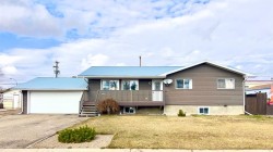 512 1st Avenue WEST Hanna, AB T0J 1P0