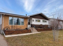 614 5 Avenue WEST Hanna, AB T0J 1P0