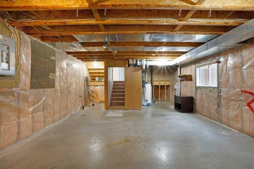 21 Pine Avenue West, Brooks, AB - Indoor Photo Showing Basement