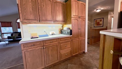 30371 Range Road 143, Hanna, AB - Indoor Photo Showing Kitchen