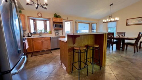 30371 Range Road 143, Hanna, AB - Indoor