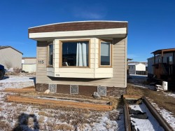 115 Greenwood Villa  Drumheller, AB T0J 0Y2