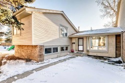 20-123 Queensland Drive SE Calgary, AB T2J 5J4