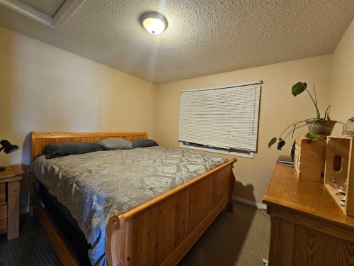 32A Sierra Drive, Olds, AB - Indoor Photo Showing Bedroom