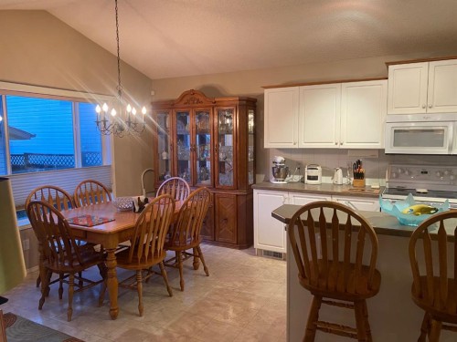 19 Prestwick Green Se, Calgary, AB - Indoor