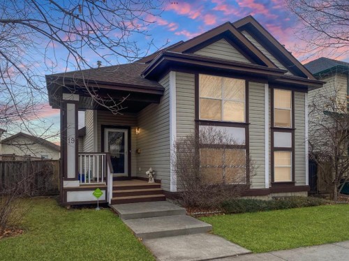 19 Prestwick Green Se, Calgary, AB - Outdoor