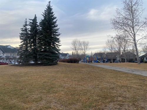 19 Prestwick Green Se, Calgary, AB - Outdoor With View