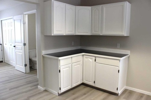 Blue Sign 114 145006 Cassils Rd Subdivision, Rural Newell, County Of, AB - Indoor