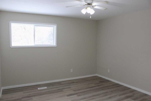 Blue Sign 114 145006 Cassils Rd Subdivision, Rural Newell, County Of, AB - Indoor Photo Showing Other Room