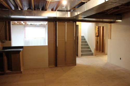 Blue Sign 114 145006 Cassils Rd Subdivision, Rural Newell, County Of, AB - Indoor Photo Showing Basement