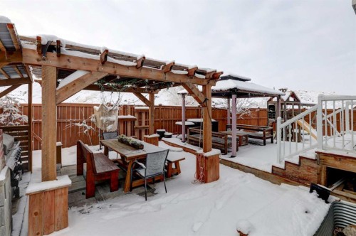 165 10 Avenue Se, Drumheller, AB - Outdoor