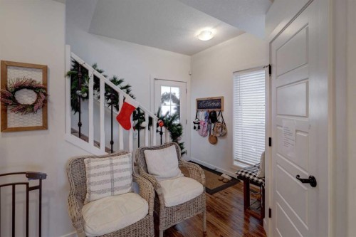 165 10 Avenue Se, Drumheller, AB - Indoor Photo Showing Other Room