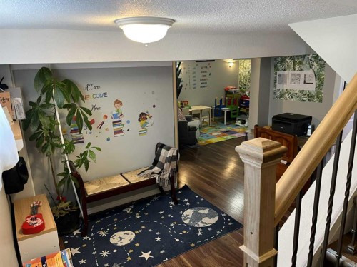 4915 57 Avenue, Taber, AB - Indoor Photo Showing Other Room