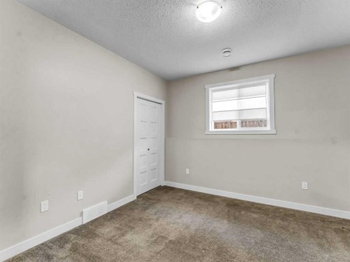 24 Upland Place West, Brooks, AB - Indoor Photo Showing Other Room