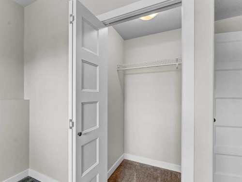 24 Upland Place West, Brooks, AB - Indoor Photo Showing Other Room