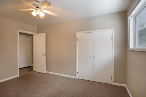 508 2 Avenue West, Brooks, AB - Indoor Photo Showing Other Room
