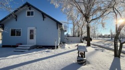 319 5 Avenue WEST Hanna, AB T0J 1P0