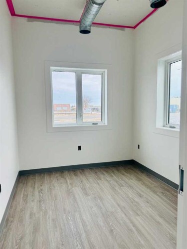 1212 30 Street North, Lethbridge, AB 