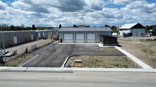 1212 30 Street North, Lethbridge, AB 