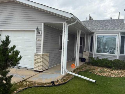 830 Birchwood Close, Drumheller, AB - Outdoor