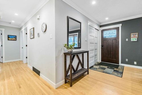 269 Windermere Road Sw, Calgary, AB - Indoor Photo Showing Other Room