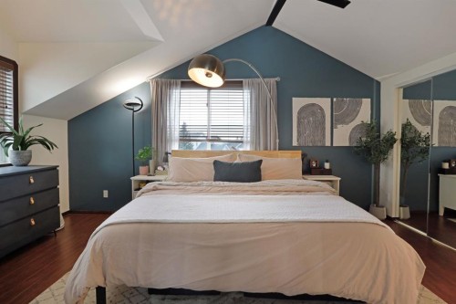 87 White Pelican View, Lake Newell Resort, AB - Indoor Photo Showing Bedroom