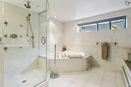 5544 Township Road 302, Rural Mountain View County, AB - Indoor Photo Showing Bathroom