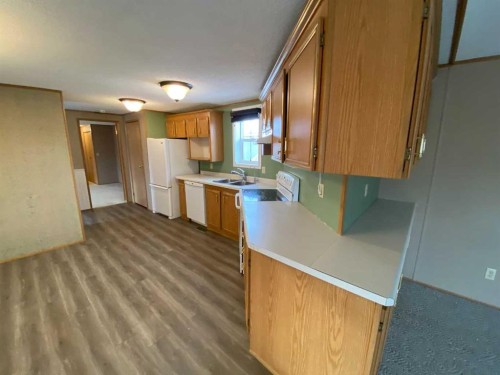 346 Railway Avenue, Duchess, AB 