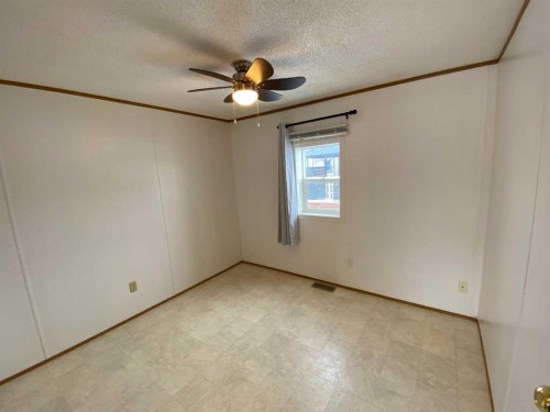 346 Railway Avenue, Duchess, AB 