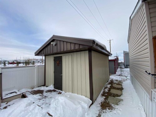 346 Railway Avenue, Duchess, AB 