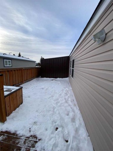 346 Railway Avenue, Duchess, AB 