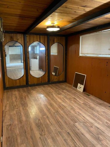 75 Greenbrook Road East, Brooks, AB - Indoor Photo Showing Other Room