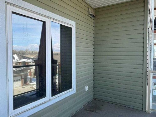 307-4403 67A Avenue, Olds, AB - Outdoor With Exterior