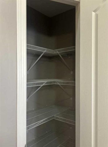 307-4403 67A Avenue, Olds, AB - Indoor With Storage