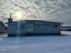 101 Wilkins Place  Hanna, AB T0J 1P0