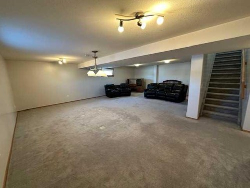 101 Wilkins Place, Hanna, AB - Indoor