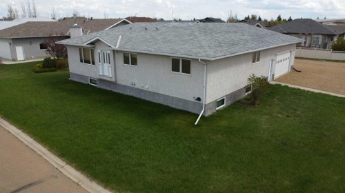 101 Wilkins Place, Hanna, AB - Outdoor