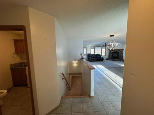 101 Wilkins Place, Hanna, AB - Indoor Photo Showing Other Room