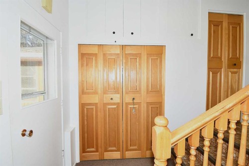 204 2 Avenue, Bassano, AB - Indoor Photo Showing Other Room
