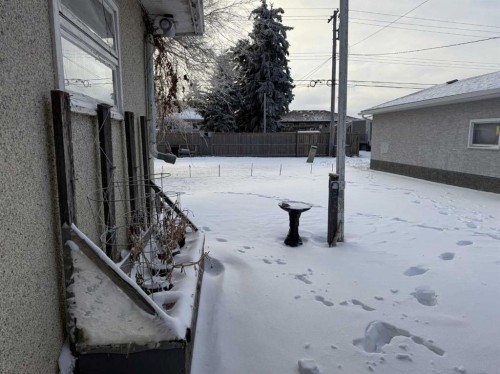 409 6 Avenue West, Hanna, AB - Outdoor