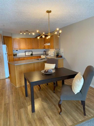 103-680 Cassils Road West, Brooks, AB - Indoor