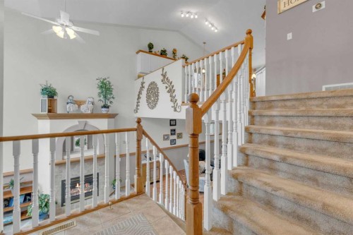 18 Asmundsen Close, Red Deer, AB - Indoor Photo Showing Other Room