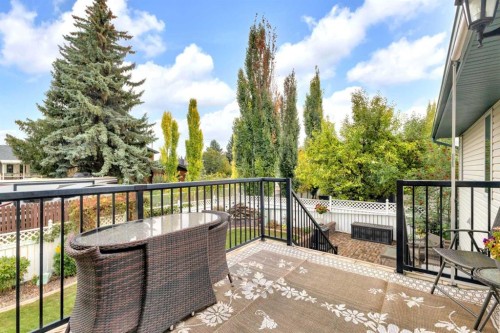 18 Asmundsen Close, Red Deer, AB - Outdoor With Exterior