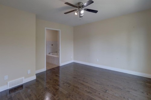 12 Garden Way, Drumheller, AB - Indoor Photo Showing Other Room