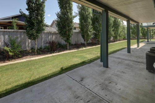 12 Garden Way, Drumheller, AB - Outdoor