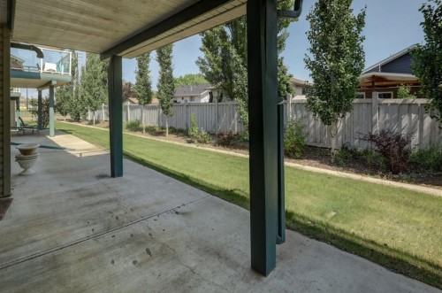 12 Garden Way, Drumheller, AB - Outdoor