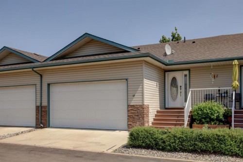 12 Garden Way, Drumheller, AB - Outdoor