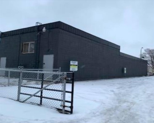 406 13 Street North, Lethbridge, AB 