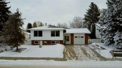 52 11 Street WEST Brooks, AB T1R 0C8