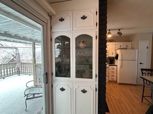 4529 Shannon Drive, Olds, AB - Indoor